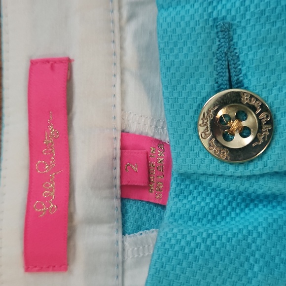 Lilly Pulitzer scalloped shorts size 2 - Picture 2 of 3